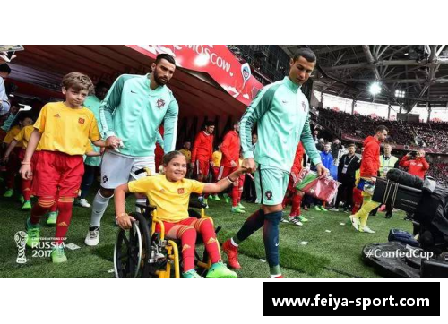 球员善意笑容,献给球童的温暖时刻 球员善意笑容,献给球童的温暖时刻